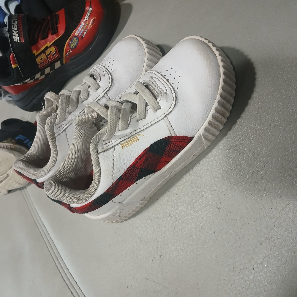 Puma Kids White and Red Sneakers